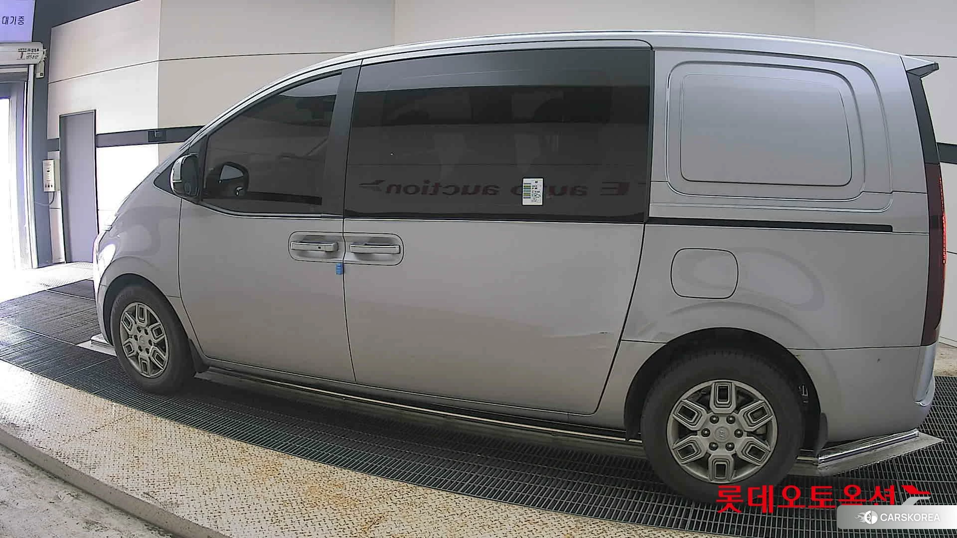 Hyundai Staria 2024 Другое из Кореи, фото 2
