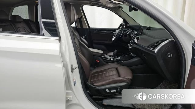BMW X3 (G01) 2018 Белый из Кореи, фото 2
