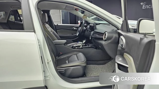 Chevrolet (GM Daewoo) Trax Crossover 2024 Белый из Кореи, фото 2