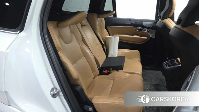 Volvo XC90 second Generation 2022 Белый из Кореи, фото 2