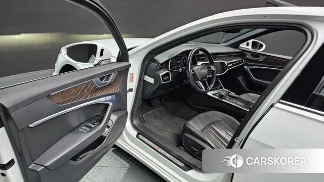 Audi A6 (C8) 2020 Белый из Кореи, фото 2