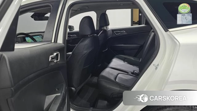 Kia Sportage 5th Generation 2022 Белый из Кореи, фото 2