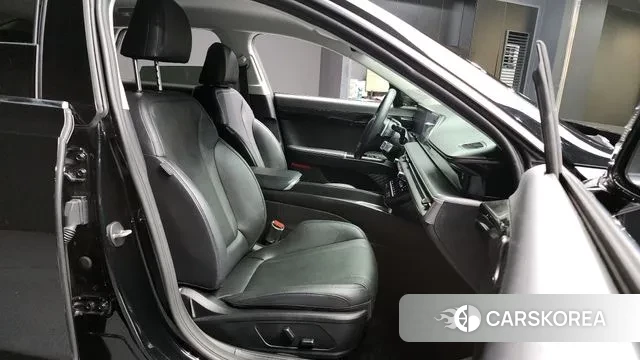 Hyundai Grandeur (GN7) 2022 Черный из Кореи, фото 2