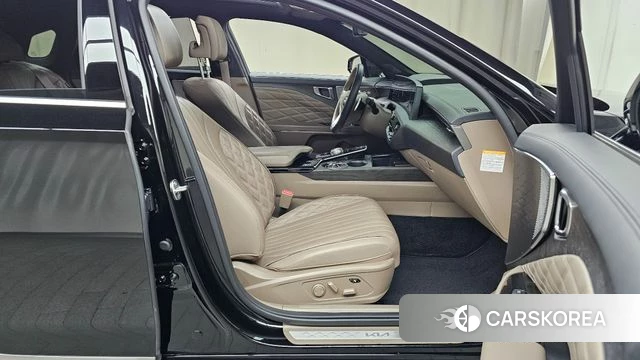 Kia K8 Hybrid 2023 Черный из Кореи, фото 2