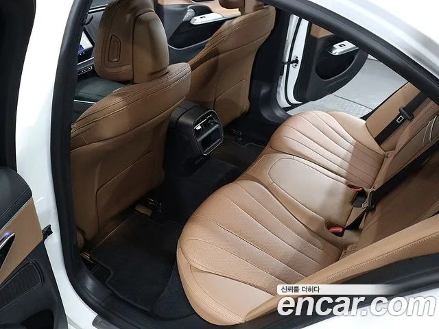 Mercedes-Benz E-Class W214 2024 Белый из Кореи, фото 2