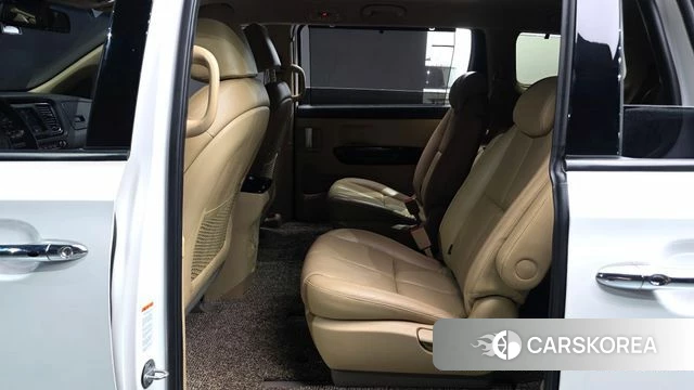 Kia The New Carnival 2018 Белый из Кореи, фото 2