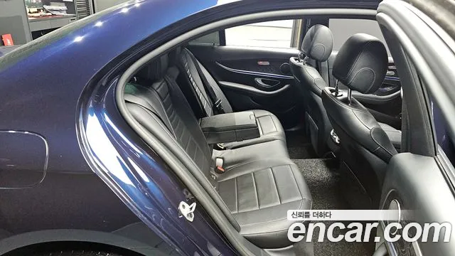 Mercedes-Benz E-Class W213 id 2706561 из Кореи 2