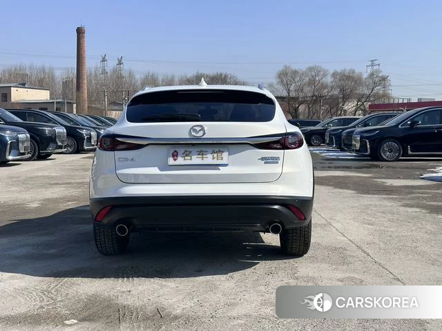 Mazda CX-4 2023 Белый из Китая, фото 2