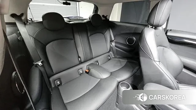 Mini Cooper 2020 Жемчужный цвет из Кореи, фото 2