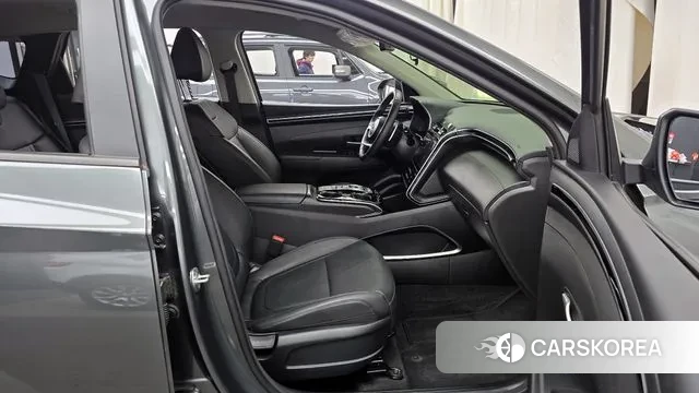 Hyundai Tucson (NX4) 2021 Зеленый из Кореи, фото 2