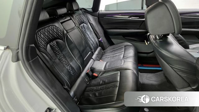 BMW 6 Series GT (G32) 2019 Белый из Кореи, фото 2