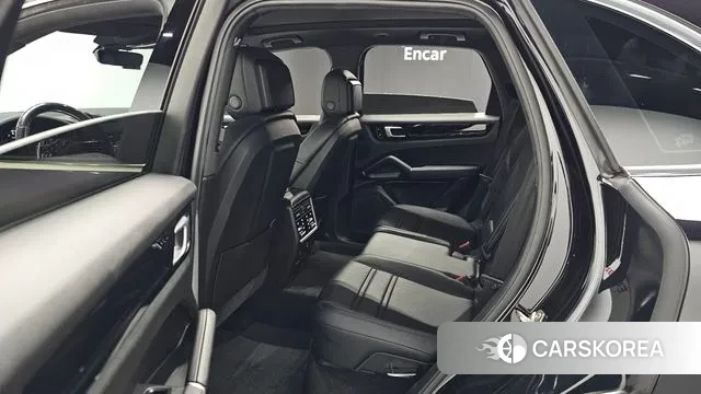 Porsche Cayenne (PO536) 2021 Черный из Кореи, фото 2