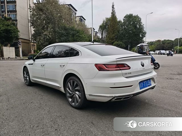 Volkswagen CC 2022 Белый из Китая, фото 2