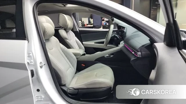 Hyundai Avante (CN7) 2022 Белый из Кореи, фото 2