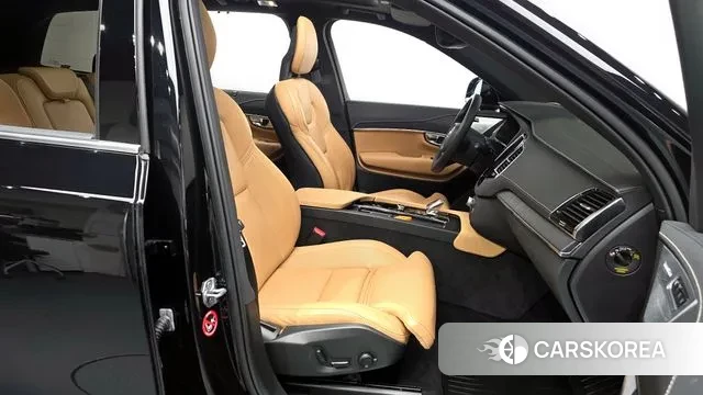 Volvo XC90 second Generation 2021 Черный из Кореи, фото 2