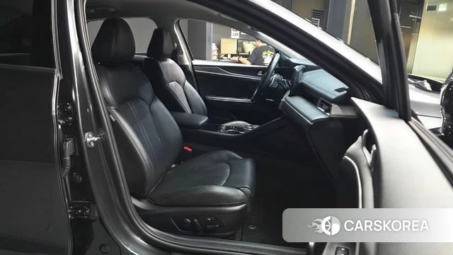 Kia K5 3rd generation 2023 Серый из Кореи, фото 2