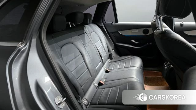 Mercedes-Benz GLC-Class X253 2018 Серебристо-серый из Кореи, фото 2
