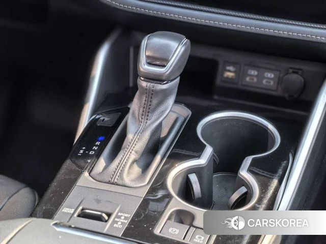 Toyota Highlander 2024 Белый из Китая, фото 2