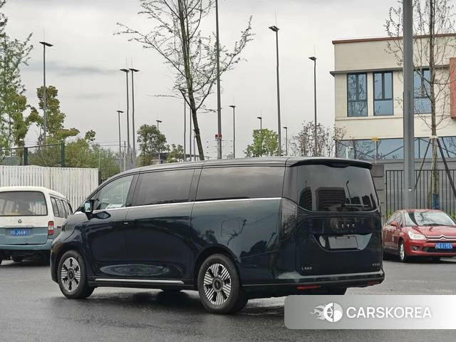 Geely Galaxy Wing true L380 2026 Зеленый из Китая, фото 2