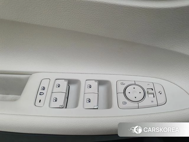 Hyundai The New Grandeur IG Hybrid 2022 Белый из Кореи, фото 2