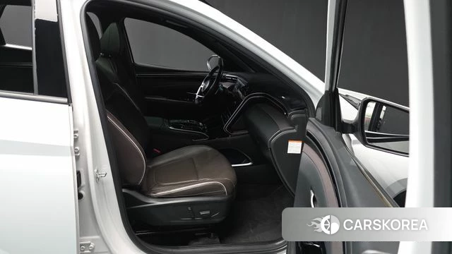 Hyundai Tucson Hybrid (NX4) 2022 Белый из Кореи, фото 2
