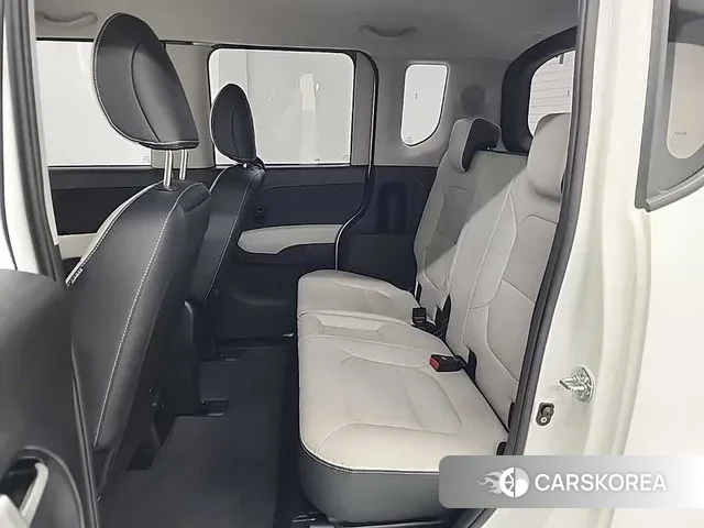 Kia The New Kia Ray EV 2023 Белый из Кореи, фото 2