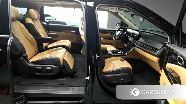 Kia Carnival 4th generation 2022 Черный из Кореи, фото 2