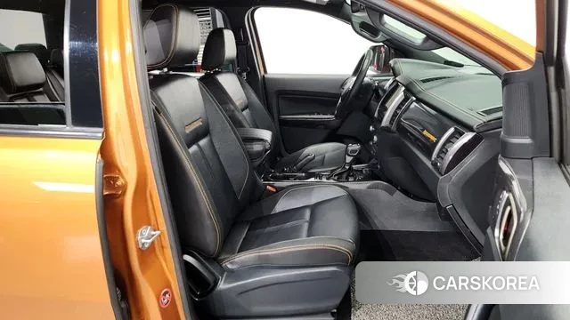 Ford Ranger 3rd Generation 2021 Оранжевый из Кореи, фото 2