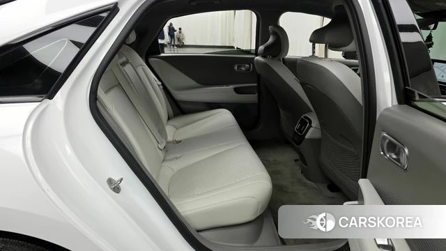 Hyundai Ionic 6 2022 Белый из Кореи, фото 2