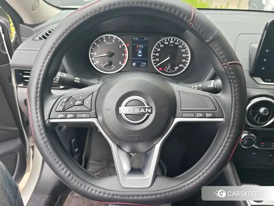Nissan Sylphy 2025 Белый из Китая, фото 2