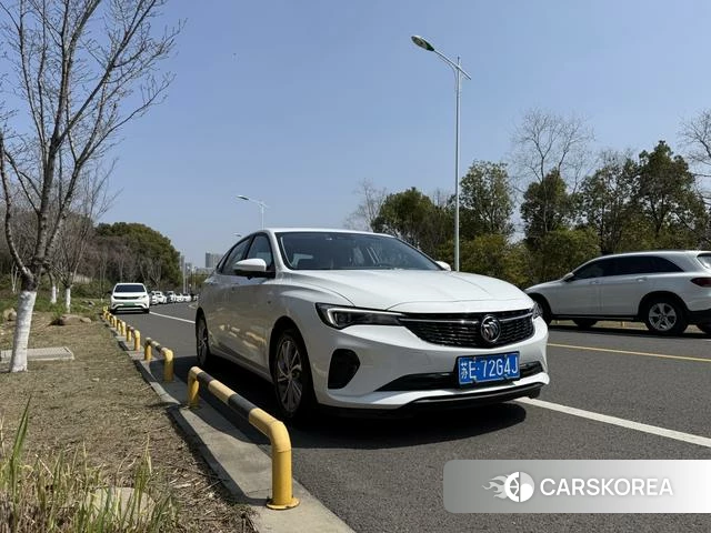 Buick Weilang 2023 Белый из Китая, фото 2