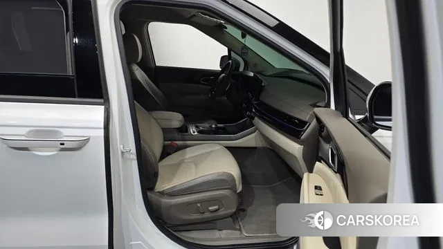 Kia The New Carnival 4th Generation 2024 Белый из Кореи, фото 2