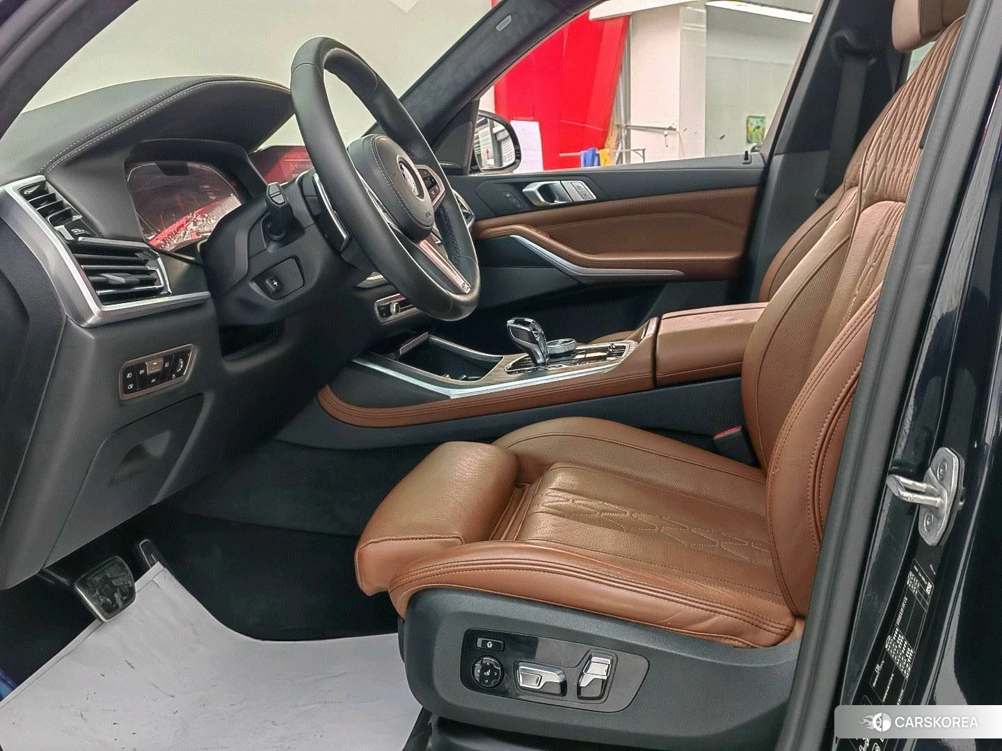 BMW X7 2020 Черный из Китая, фото 2