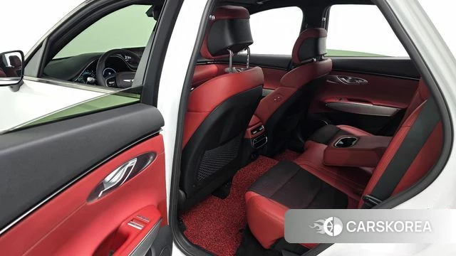 Genesis GV70 2021 Белый из Кореи, фото 2