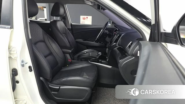 Ssangyong Tivoli Armor 2019 Белый из Кореи, фото 2