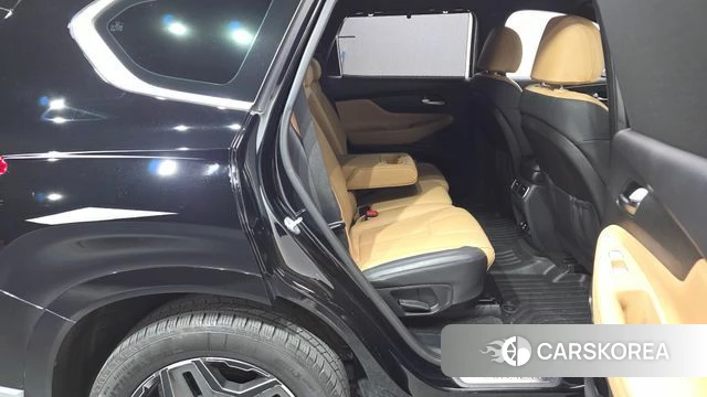 Hyundai The New Santa Fe 2021 Черный из Кореи, фото 2