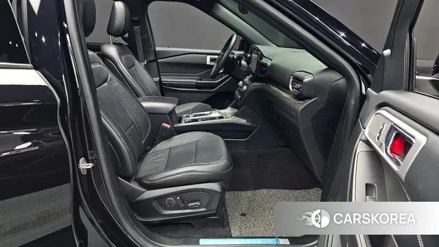 Ford Explorer 6th Generation 2020 Черный из Кореи, фото 2