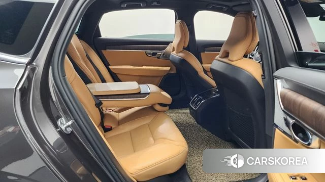 Volvo S90 2022 Серый из Кореи, фото 2