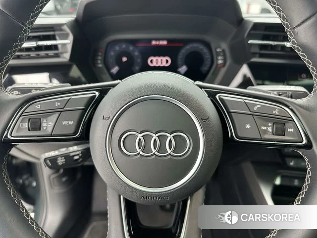 Audi A3 2023 Зеленый из Китая, фото 2