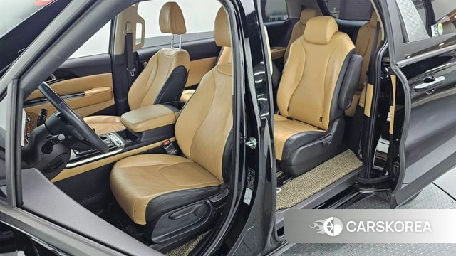 Kia Carnival 4th generation 2021 Черный из Кореи, фото 2