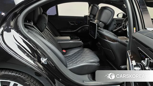 Mercedes-Benz S-Class W223 2023 Черный из Кореи, фото 2