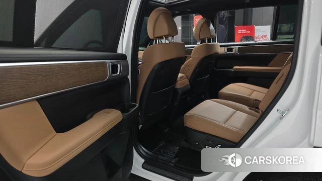 Hyundai Santa Fe (MX5) 2025 Белый из Кореи, фото 2