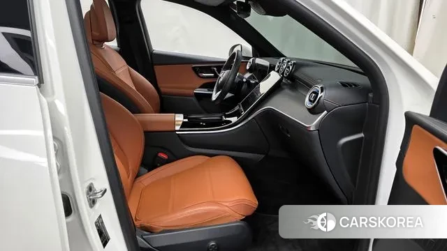 Mercedes-Benz GLC-Class X254 2023 Белый из Кореи, фото 2