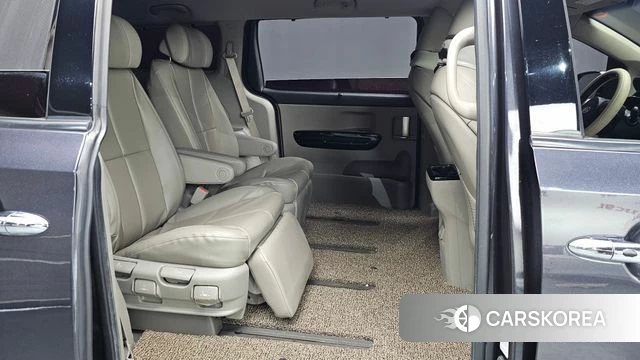 Kia The New Carnival 2018 Серый из Кореи, фото 2