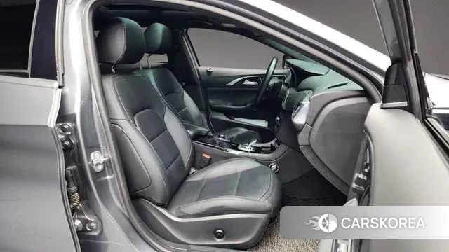 Infiniti QX30 2019 Серый из Кореи, фото 2