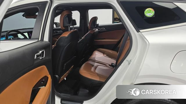 Kia Sportage 5th Generation 2023 Белый из Кореи, фото 2
