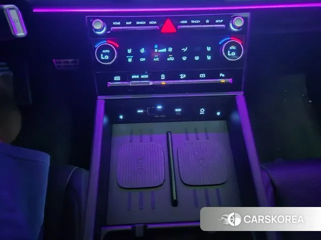 Hyundai Santa Fe (MX5) 2025 Черный из Кореи, фото 2