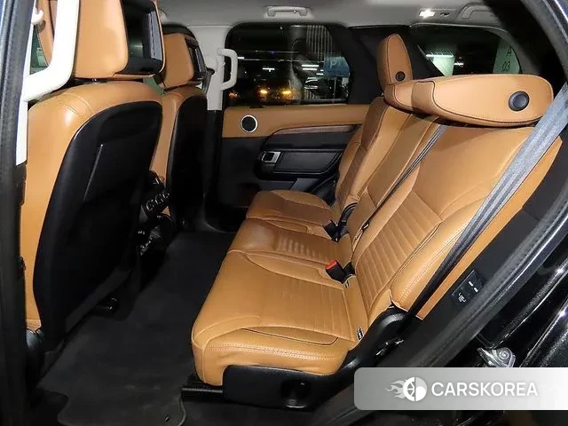 Land Rover Discovery 5 2019 Черный из Кореи, фото 2