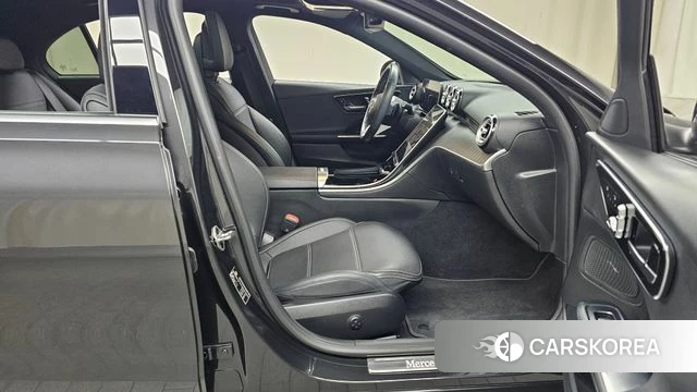 Mercedes-Benz C-Class W206 2022 Серый из Кореи, фото 2