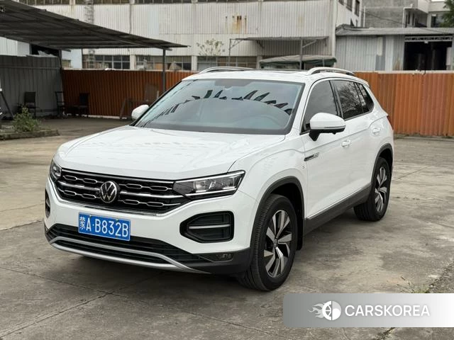 Volkswagen Tanyue 2022 Белый из Китая, фото 2